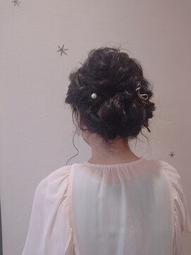 エ フュチュール(et Futur) お呼ばれアレンジ