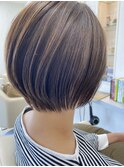 ショートボブ