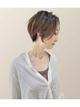 アオカマクラ(a-o Kamakura) 【a-o鎌倉】小顔ショートヘア×ナチュラルバレイヤージュ