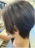 襟足長めショート
