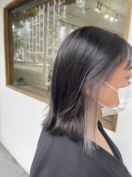 イル(iLu.) インナーホワイトカラー