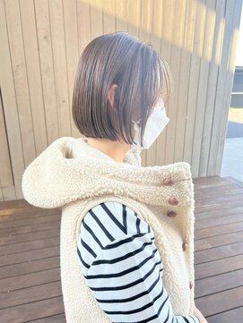 トップヘアーヒルズ 安城(TOP HAIR HILLS) 前髪と後ろのボブ感が絶妙なスタイル!/ことりベージュ