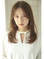 ガーランド (Garland)&nbsp;ピンクベージュ/ウルフ/くびれ/前髪/インナーグレージュ/表参道