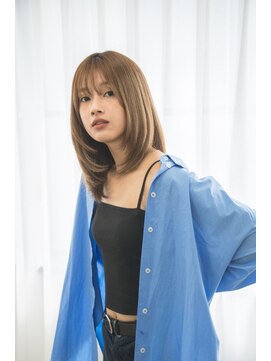 アンダーバーホワイト 南海難波店(_WHITE) 大人レイヤー/ミディアムレイヤー/ハッシュカット/髪質改善