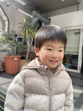 アイディール 心斎橋店(:ideal) 小学生の男の子☆キッズカット