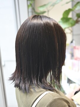 オルガ(orga) ナチュラルなくびれミディアムボブ