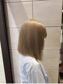 ミルクティー  前下がりボブ  透明感カラー