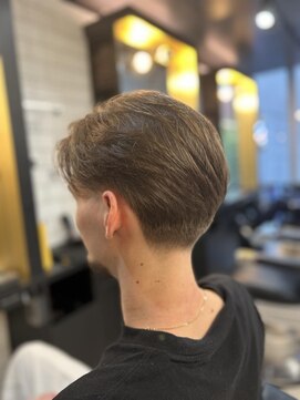 フランクスバーバーリザーブ 人形町店(FRANK’S BARBER RESERVE) スッキリハンサムセンターパートH