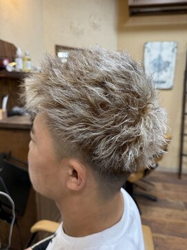 プリモ ココ 鍋島店(Primo coco.) メッシュハードパーマ