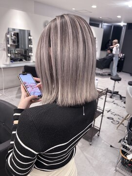 キング 枚方店(K!ng) 縮毛矯正髪質改善ハイライトレイヤーカット枚方美容室エクステ