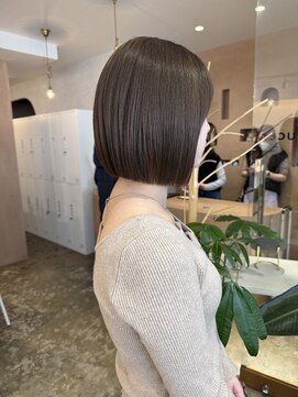 ユッカ 梅田(YUCCA) 【 YUCCA 】大人可愛い20代30代40代 ボブ/切りっぱなし