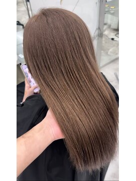 メゾン(Maison) 三宮/ダブルカラー/ハイトーン/ブリーチ/カラー/インナーカラー