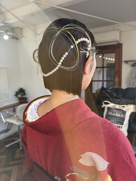 ヘアーアンドメイクアップモパ 袴ヘア