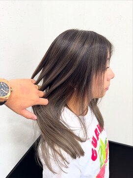 ラグナ(LAGUNA) シャドールーツバレイヤージュ＆グレージュ