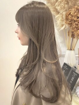 ディモアンド 表参道(Dimo&) x透明感カラー/イメチェン/ホワイトブロンド/外ハネボブ/美髪