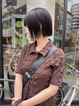 ヘアー アイス ルーチェ(HAIR ICI LUCE) ブリーチなしダークグレージュ切りっぱなしボブ透明感