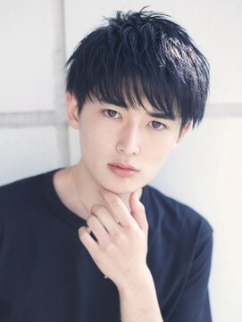 エイド 本店(aid) 黒髪メンズショートマッシュ束感ヘア刈り上げツーブロック
