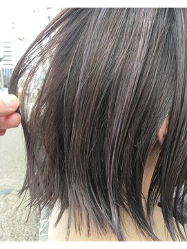 ルーナヘアー(LUNA hair) 『山科 ルーナヘアー』柔らかなシルバーアッシュ【草木真一郎】