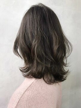 アイティー バイ アルバム 浦和店(IT by ALBUM) レイヤーグレージュ_オリーブカラーハイライトカラー_ba250191