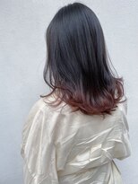 モルニ(MORNI)&nbsp;グラデーションカラー_マロンベージュ Aラインボブ かきあげ