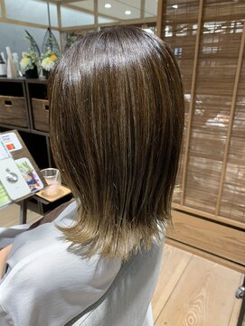 髪屋こころ 浦和美園 ミディアム