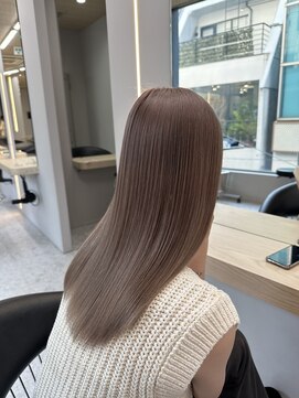 天神美容室 [天神/ブリーチ/ダブルカラー/髪質改善/ミルクティー/学割U24]