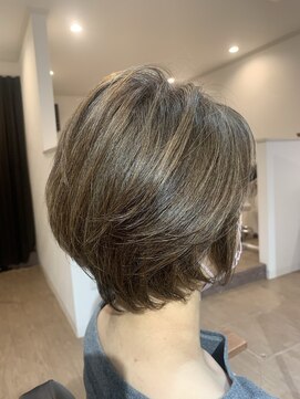 ヘアーアンドネイル ミルク(hair＆nail milk) ショートボブxバレイヤージュカラー