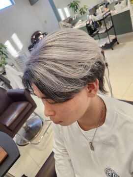 スリーヘアーデザインズ(Three Hair Designs) a