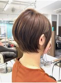 ショートボブ