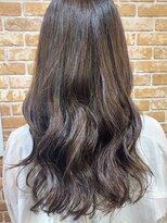 トゥルートラスト アン 下石田店(True Trust un)&nbsp;ダークグレージュ大人可愛い韓国風巻きブラウンハイライト