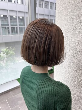 エルサフィロ ヨドヤバシ(el zafiro yodoyabashi) ナチュラルボブ×ベージュ×大人ショートボブ 20代30代40代50代