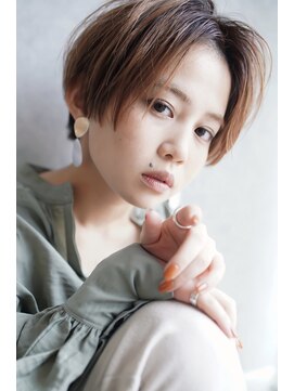 レターバイノベル(letter by novel) letter ~ハンサムショート&ラベンダーベージュ