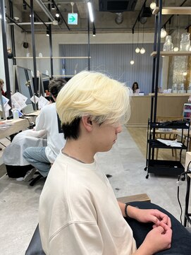 エレン(E L E N) 抜きっぱなしブロンド