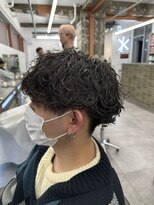 エイド 渋谷(aid) 波巻きツイストスパイラルパーマ