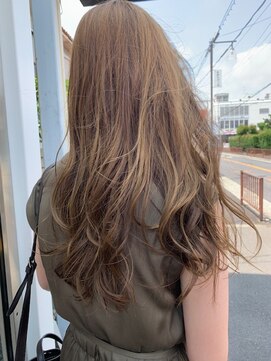 ヘアメイクソエル(hair make Soel) ロングレイヤー&グレージュカラースタイル