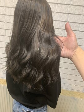 アン シュシュ(un chouchou) シルバーグレージュ