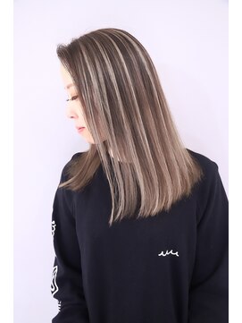 オズ 郡山桑野店(OZ) 【OZ田中】ロングボブ#バレイヤージュ グレージュ