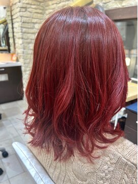 アルティインターナショナル(ALTI INTERNATIONAL) 【ALTI】レッドカラー〈旭川〉