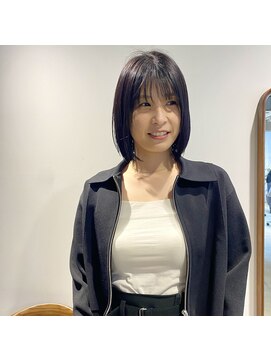 ロティバイトレンチ(loti by trench) 大人ボブ/ナチュラルボブ/前下がり