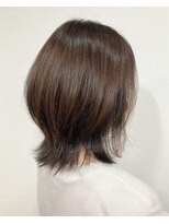 ミシュタ(mishuTA)&nbsp;外ハネくびれスタイル