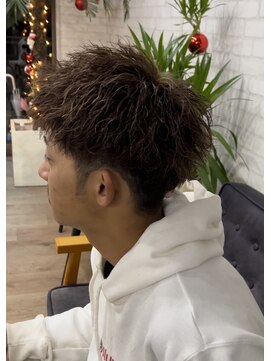 ココテラス(coco terrace) メンズカット/ツイスパ/メッシュ/メンズパーマ