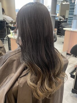 ジエクト ヴィシア(The Ect VIXIA) 裾カラー/グラデーションカラー/ベージュ/グレージュカラー