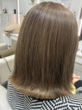 エスト 幕張本郷(est.) ☆くびレイヤーボブルフ細めハイライト小顔こなれミディ〔幕張〕