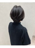 ショートボブ