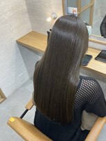 アレクサ 保谷(ALEXA)&nbsp;透明感と清涼感♪ほどよいくすみ感＊オリーブベージュ