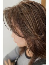 【1//jourだけのこだわり】育てる白髪染め　白髪ぼかし/脱白髪染めが人気なワケ