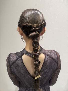 ティエナビューティー(TIENA BEAUTY) 結婚式お呼ばれヘア　編みおろし