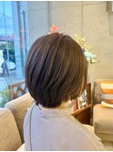 首をきれいに見せる冬の最旬ショート