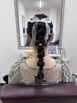ケアリー(CARELY)&nbsp;ポニーテール編み込み