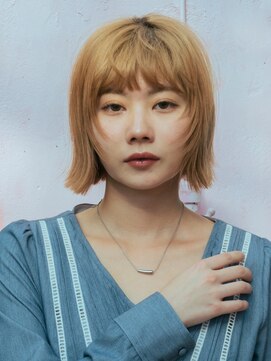 アルブ ウオマチ(alb.UOMACHI) 切りっぱなしボブスタイル